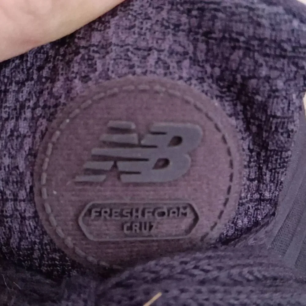 New Balance Women's Gray Fresh Foam Cruz Purple Knit Gum Running Shoes Size 7.5